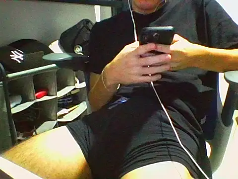 AlbertoRuiz086 online show from October 25, 7:49 am