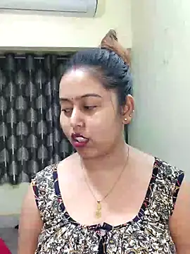 Hot Misti 69 online show from May 13, 4:37 pm