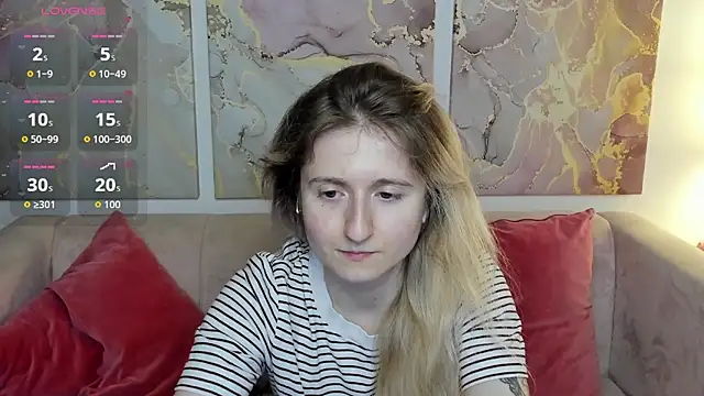 CamillaDreamer online show from April 29, 6:14 pm