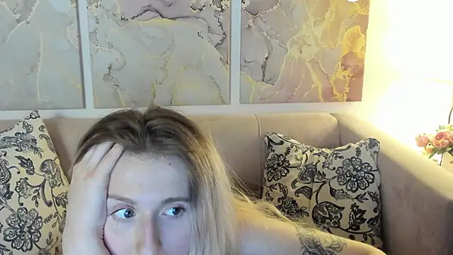CamillaDreamer online show from May 14, 10:16 pm
