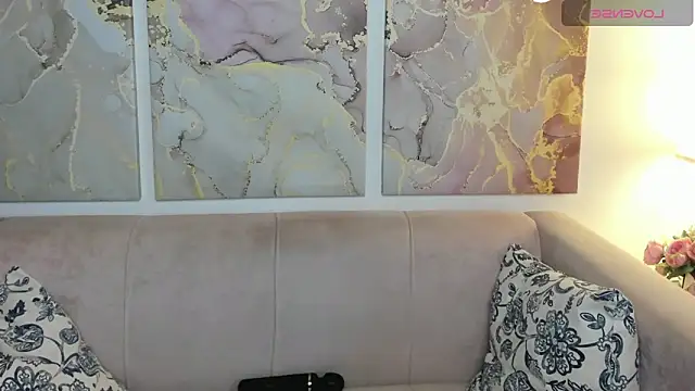 CamillaDreamer online show from May 15, 11:34 pm