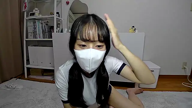 Snapshot of kana_sc chatting on October 23, 11:09 am kana sc online show from October 23, 11:09 am