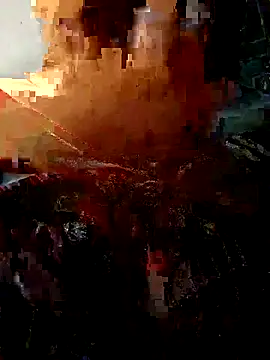 Snapshot of Lona2525 chatting on October 31, 8:26 am Lona2525 online show from October 31, 8:26 am