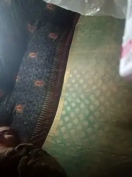 Snapshot of Lona2525 chatting on January 10, 8:32 pm Lona2525 online show from January 10, 8:32 pm