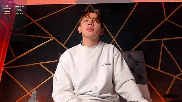 Lian Miller1  online show from February 25, 12:26 pm