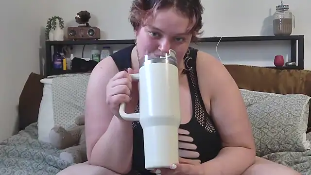 xXJJIvyXx online show from March 28, 2:38 pm