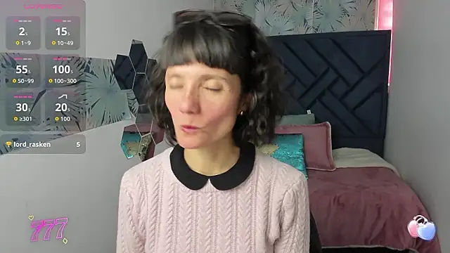 Snapshot of Valery_More__ chatting on March 7, 2:36 pm Valery More online show from March 7, 2:36 pm