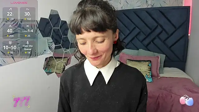 Snapshot of Valery_More__ chatting on March 23, 1:15 pm Valery More online show from March 23, 1:15 pm