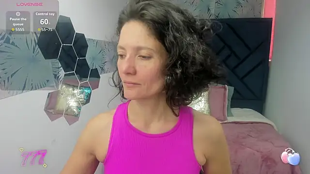 Snapshot of Valery_More__ chatting on March 24, 1:05 pm Valery More online show from March 24, 1:05 pm