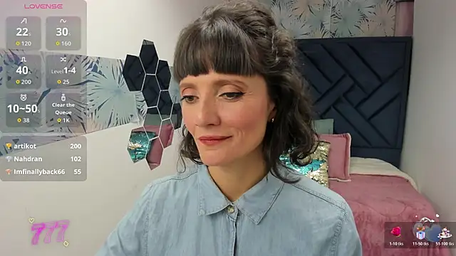 Snapshot of Valery_More__ chatting on March 28, 1:16 am Valery More online show from March 28, 1:16 am