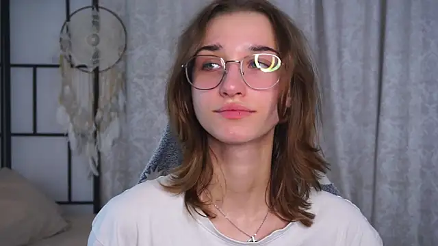 Snapshot of NickyRobida chatting on October 6, 1:52 pm NickyRobida online show from October 6, 1:52 pm