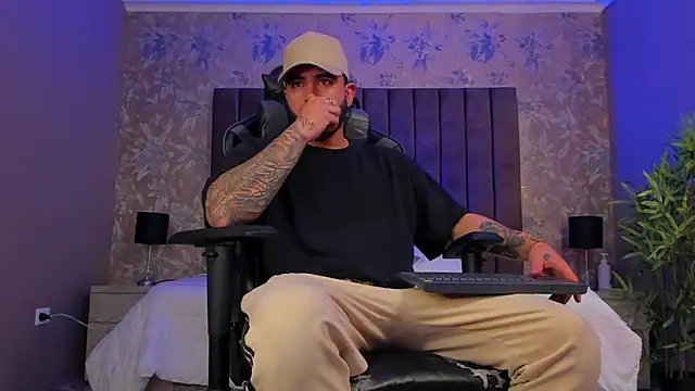 Dante Dimarco online show from October 25, 12:07 am