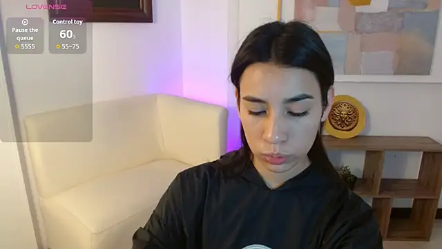 koyuki san online show from December 3, 12:25 pm