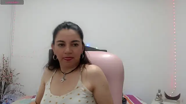 astrolover  online show from October 16, 1:17 am