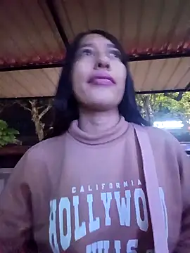 Amelia Rivas online show from November 24, 1:05 am