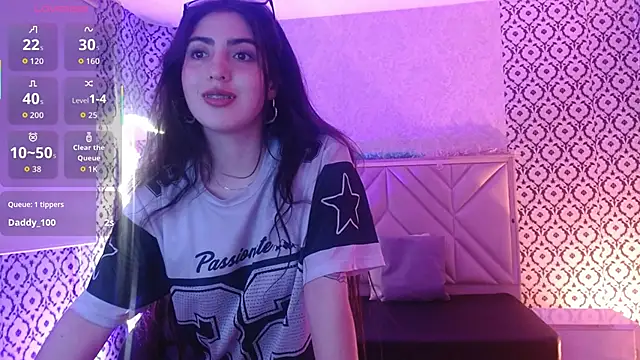 Ixchel tay online show from December 15, 3:55 am