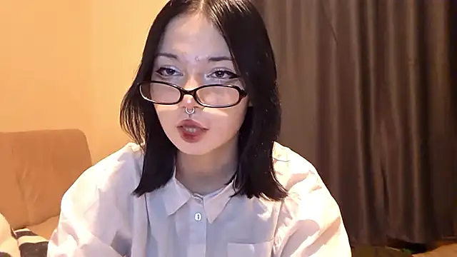 Beeping Creature online show from January 14, 4:56 pm