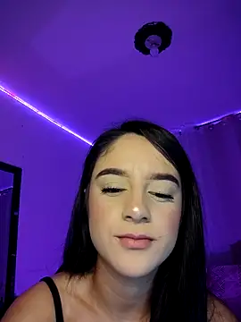 tamara vald online show from December 14, 3:50 pm