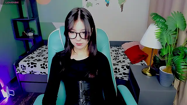 Azaliya Haze online show from November 19, 8:20 pm