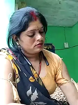 Snapshot of Na_shreya chatting on October 21, 11:33 am Na shreya online show from October 21, 11:33 am