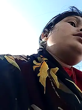 Snapshot of Na_shreya chatting on February 10, 4:16 am Na shreya online show from February 10, 4:16 am