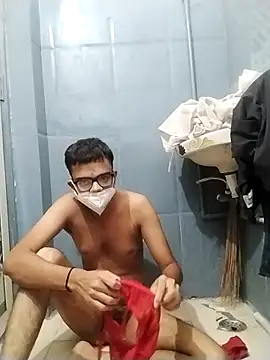 Snapshot of sexybobby13 chatting on October 1, 9:26 am sexybobby13 online show from October 1, 9:26 am