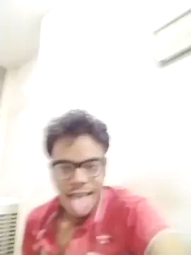 Snapshot of sexybobby13 chatting on February 10, 10:30 am sexybobby13 online show from February 10, 10:30 am