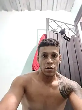 Snapshot of Dani156y chatting on October 8, 5:38 am Dani156y online show from October 8, 5:38 am