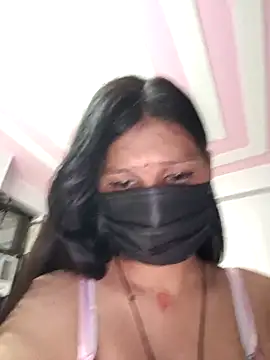 Snapshot of Tanya-905 chatting on May 4, 5:42 pm Tanya-905 online show from May 4, 5:42 pm
