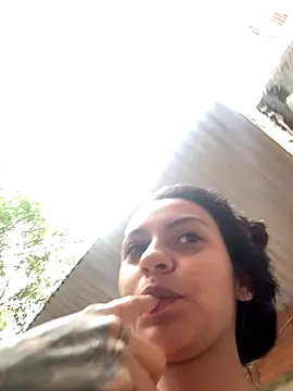 miluwatson online show from October 11, 9:35 pm