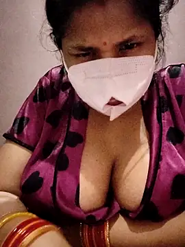 Hot  bhabhi 99 online show from November 7, 5:35 pm