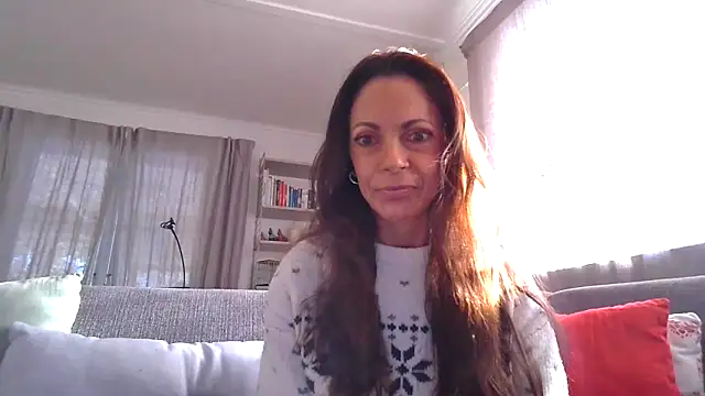 Snapshot of LoveAndRopes chatting on February 16, 9:05 am LoveAndRopes online show from February 16, 9:05 am