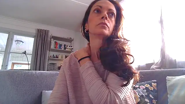 Snapshot of LoveAndRopes chatting on March 3, 8:31 am LoveAndRopes online show from March 3, 8:31 am