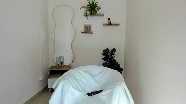 Snapshot of Amary_turner chatting on February 23, 7:22 pm Amary turner online show from February 23, 7:22 pm