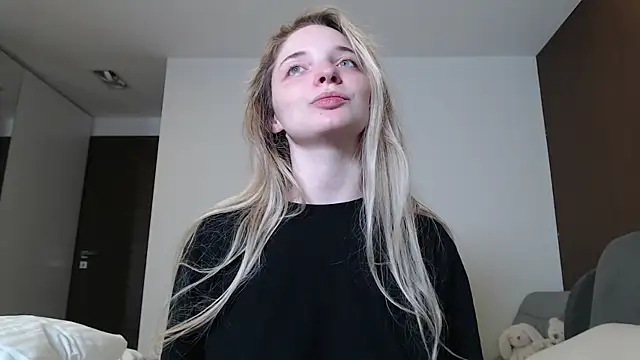 jessicahbelle online show from June 28, 9:43 pm