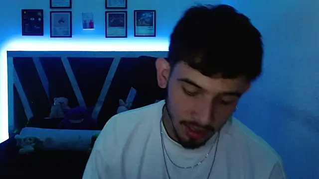 Sebasxxl12 online show from December 13, 10:48 pm