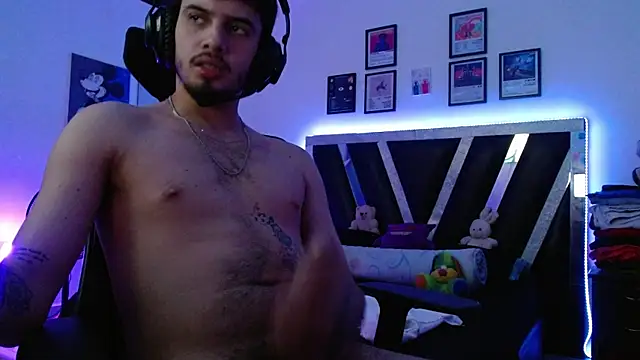 Sebasxxl12 online show from December 15, 10:30 am