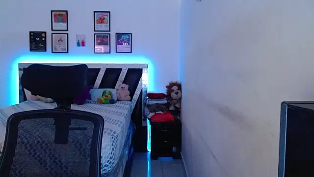 Sebasxxl12 online show from February 9, 4:00 pm