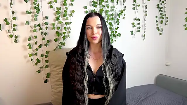 Snapshot of maryy_lenet chatting on September 30, 3:50 pm maryy lenet online show from September 30, 3:50 pm