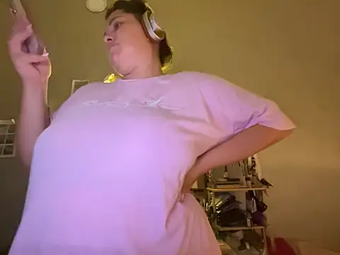 red mini fox online show from October 3, 8:28 pm