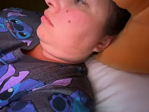 red mini fox online show from October 14, 8:42 pm