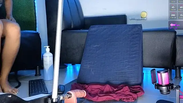 Mia khalif4 online show from January 17, 11:48 am