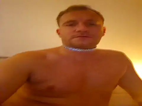 Snapshot of bitchforyou69 chatting on September 27, 11:32 pm bitchforyou69 online show from September 27, 11:32 pm