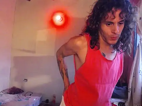 Snapshot of monroedelrey chatting on October 19, 9:59 pm monroedelrey online show from October 19, 9:59 pm