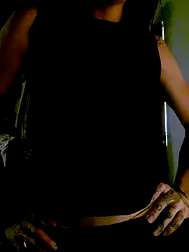 Snapshot of monroedelrey chatting on December 5, 7:10 pm monroedelrey online show from December 5, 7:10 pm