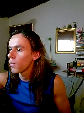 Snapshot of monroedelrey chatting on January 12, 5:29 pm monroedelrey online show from January 12, 5:29 pm