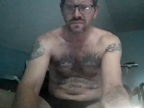Snapshot of bigdickdaddy6911 chatting on October 19, 3:34 pm bigdickdaddy6911 online show from October 19, 3:34 pm