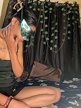 JustIndianlovers online show from June 12, 11:42 am