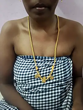 Snapshot of Tamil_Monika chatting on April 20, 8:06 am Tamil Monika online show from April 20, 8:06 am