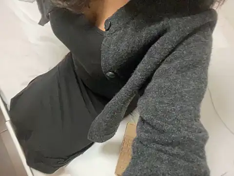 Snapshot of Toriyufu chatting on February 5, 10:36 pm Toriyufu online show from February 5, 10:36 pm